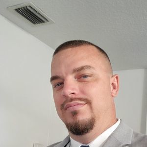 Meet your Posher, Brad